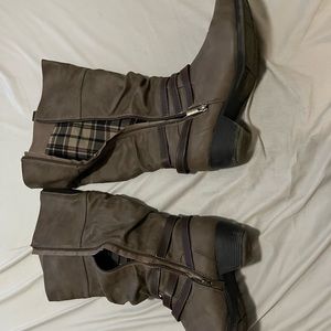 Wide calf boots